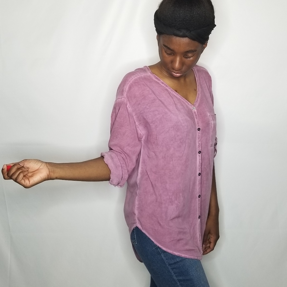 LA Hearts Pink Button Down Blouse - Picture 3 of 5